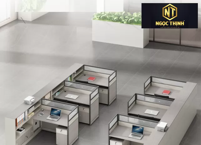 Tổng hợp các loại bàn làm việc theo cụm cho nhân viên văn phòng tại Nội Thất Ngọc Thịnh